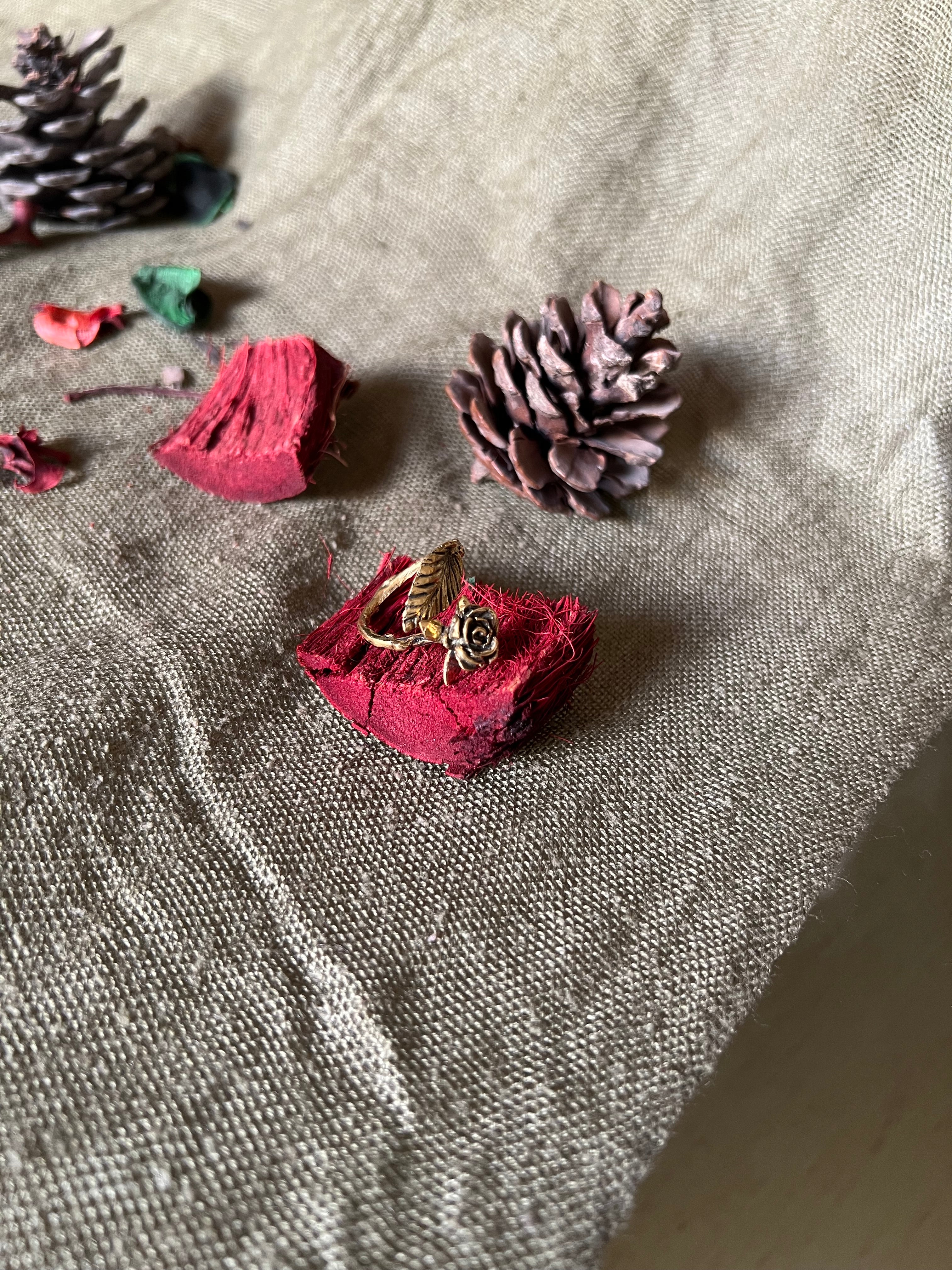 Eternal Rose Ring
