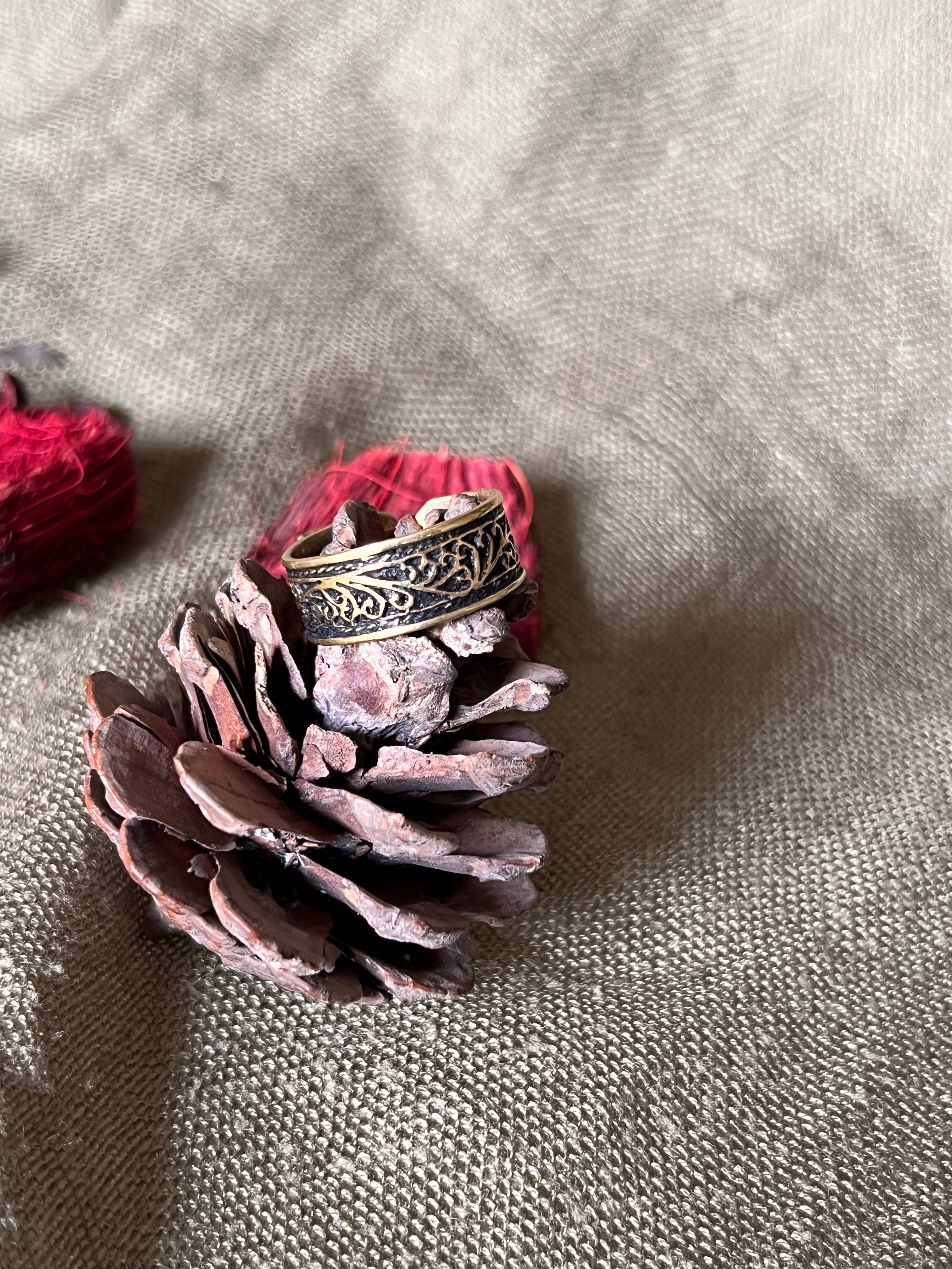 Eclipse Ring