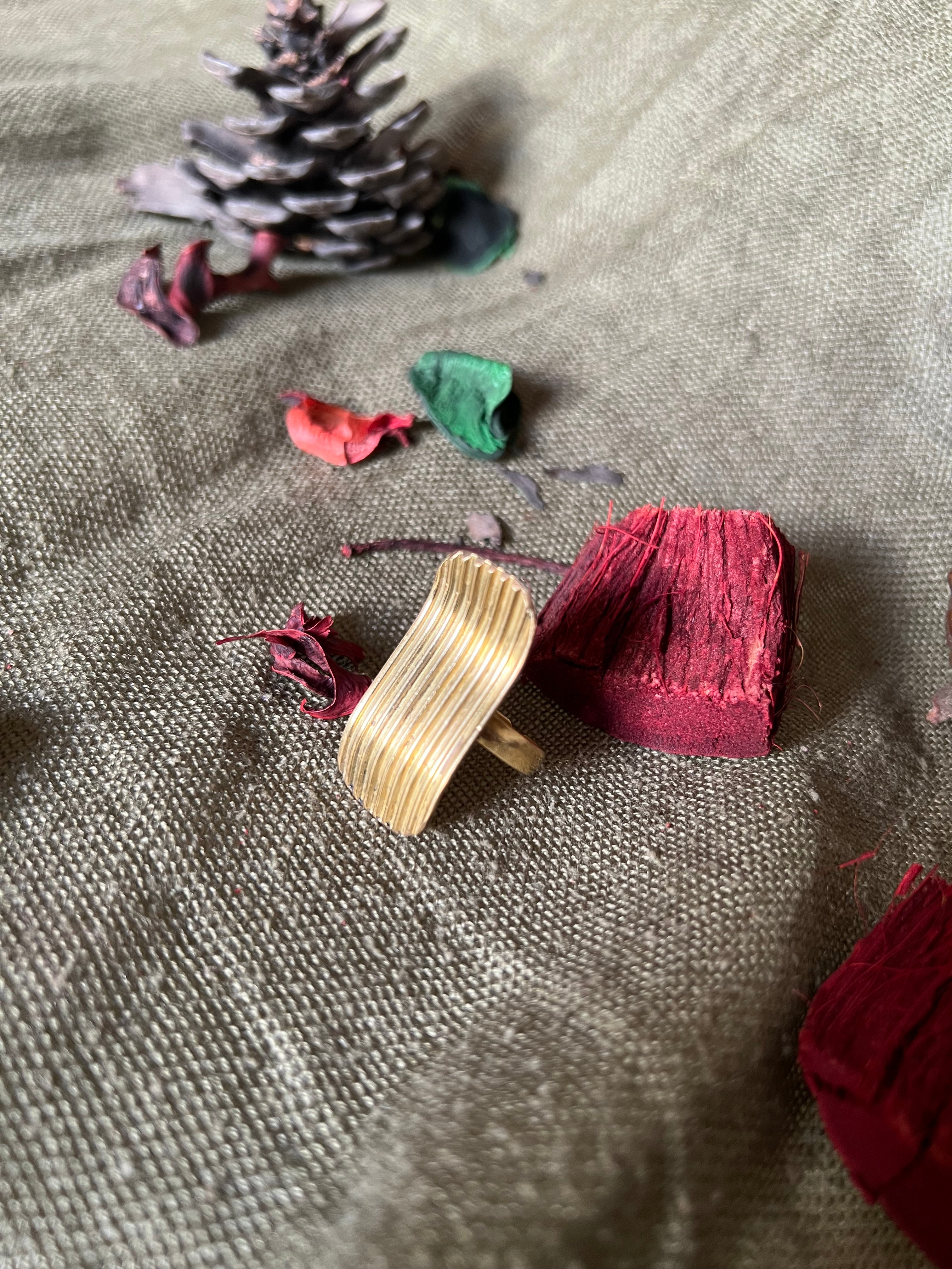 Golden Wave Ring