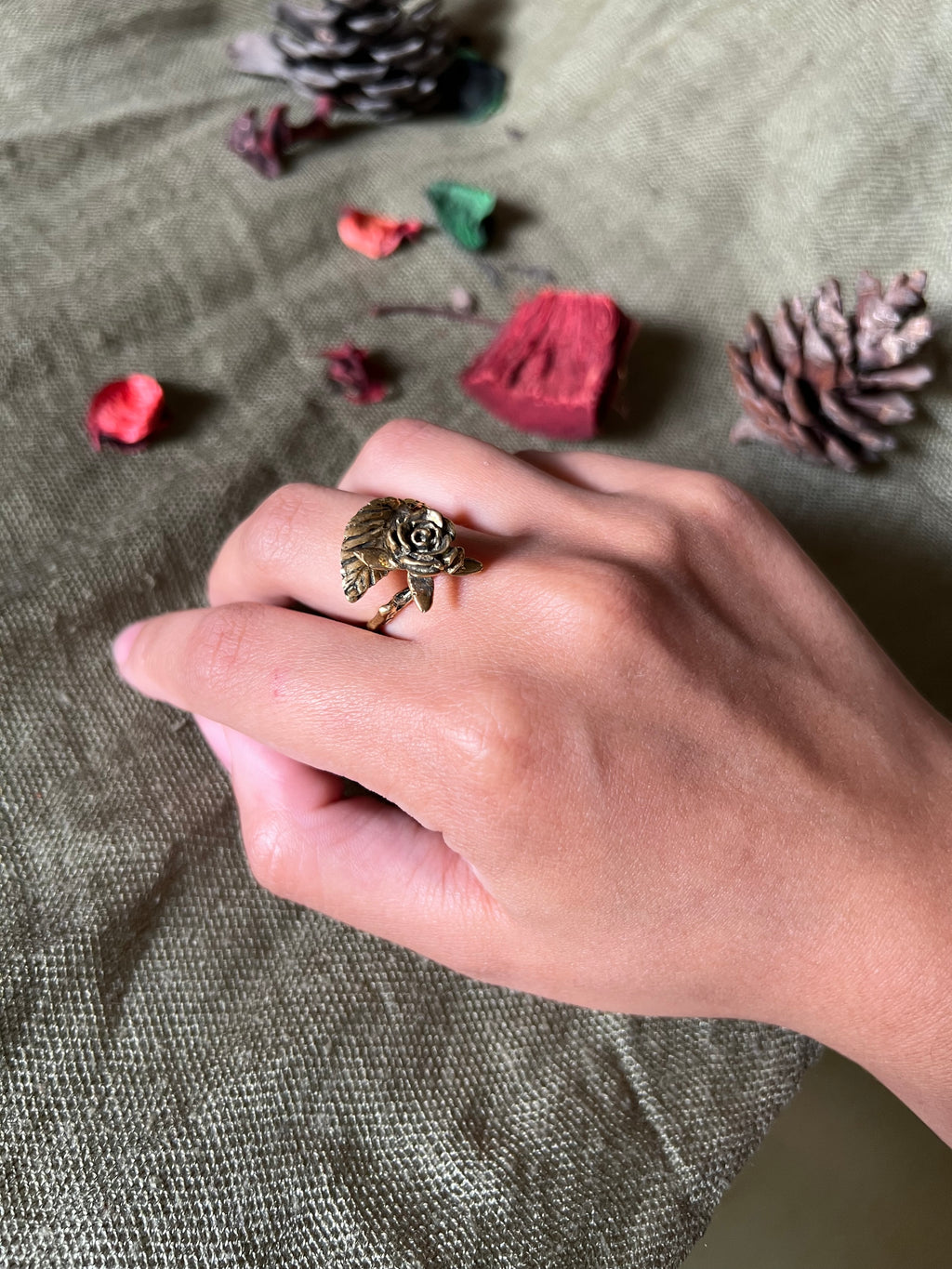 Eternal Rose Ring