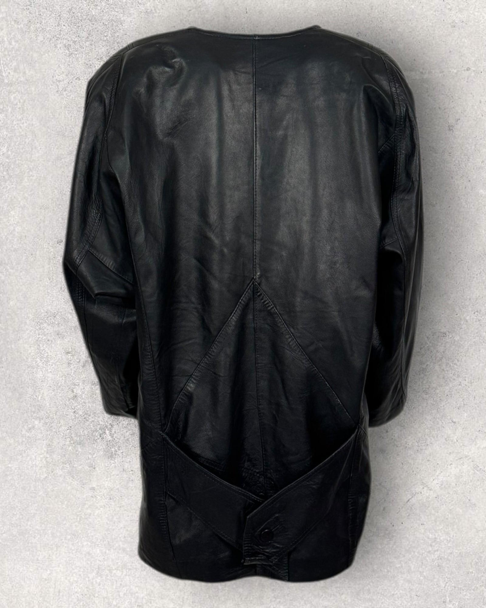 Timeless Oversized Noir Jacket (L-XL)