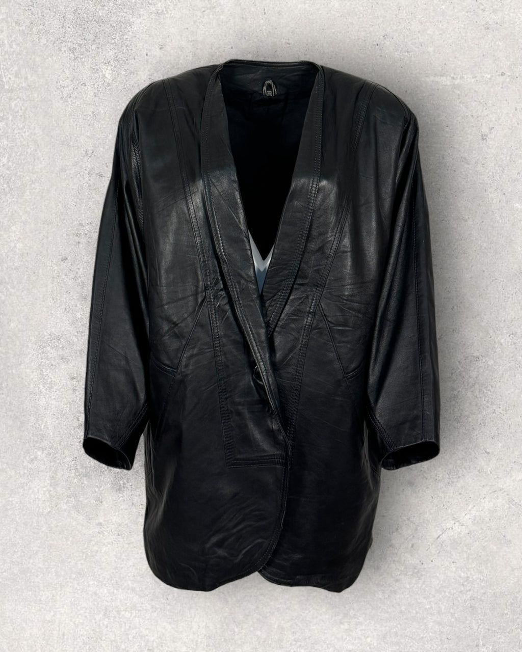 Timeless Oversized Noir Jacket (L-XL)