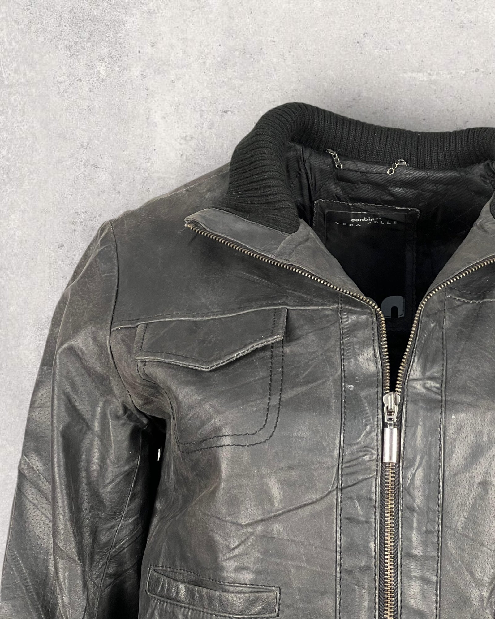 Vintage Noir Leather Jacket (M-L)