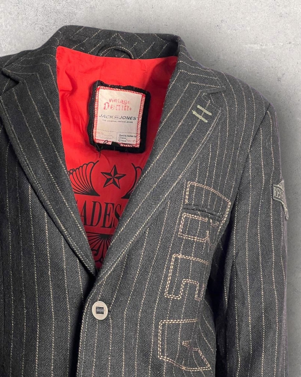 Fitted Jack and Jones Stripped Blazer (M-L)