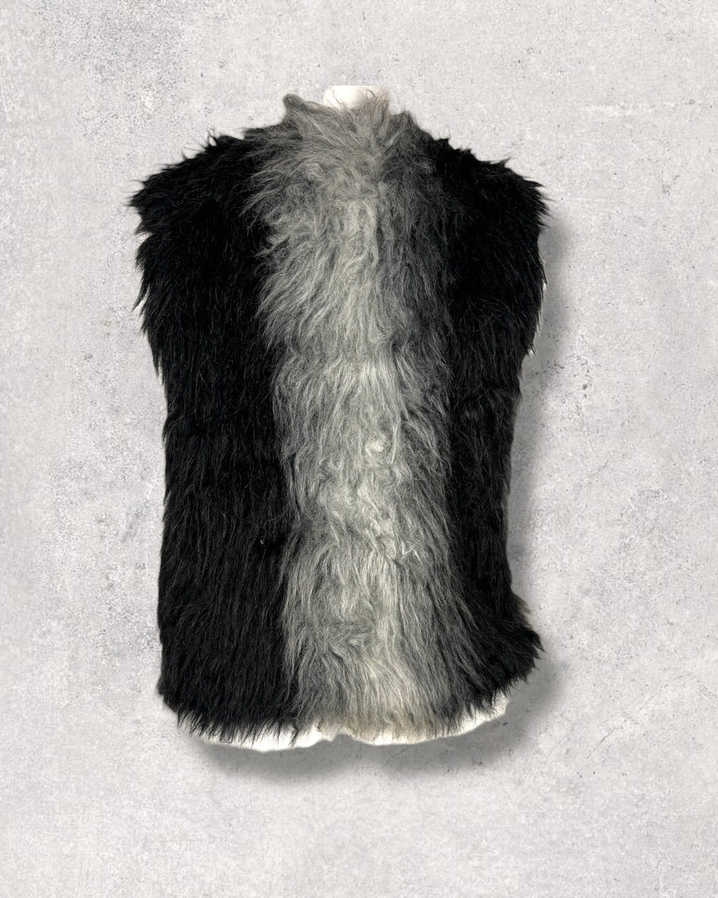 Black and White Faux Fur Vest (M-XL)