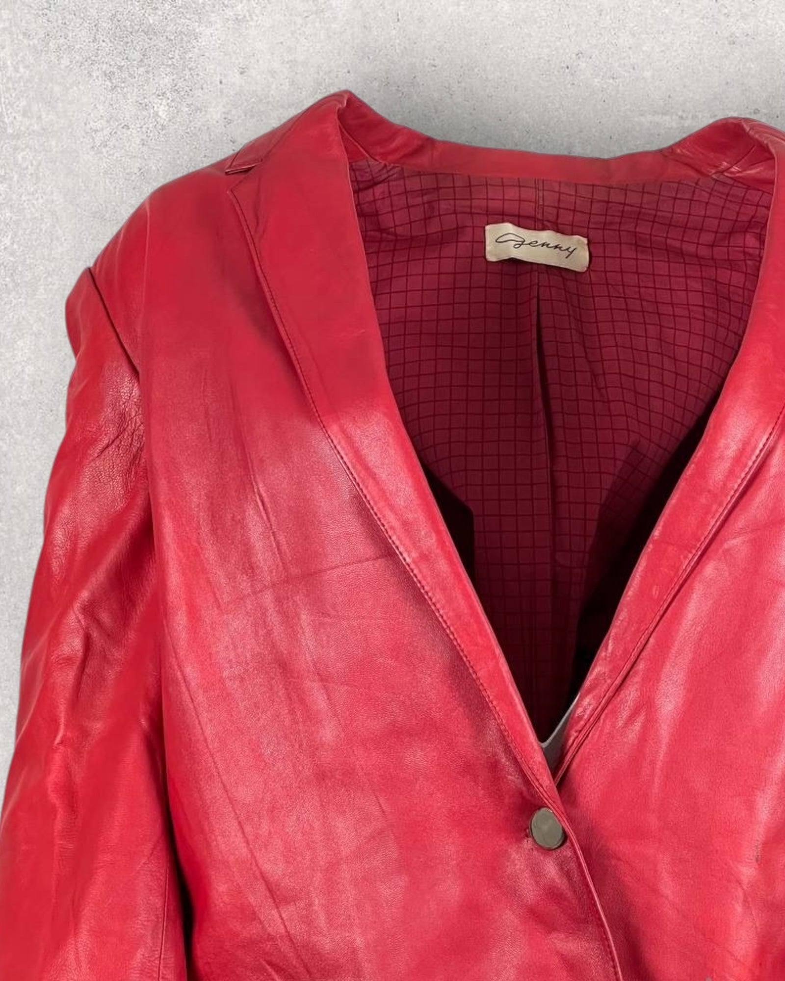 Washed Cherry Classic Leather (M-L)